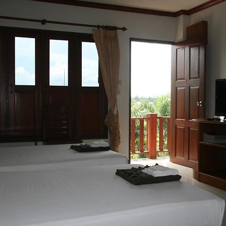 Baan Chayna Hotel Пляж Банг Тао Экстерьер фото