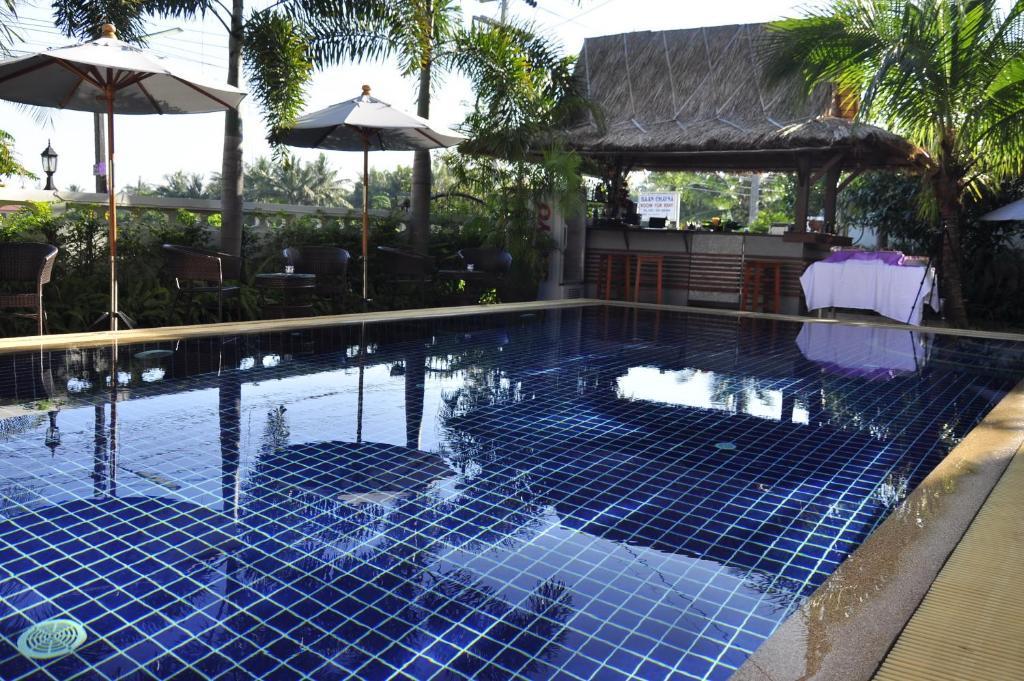 Baan Chayna Hotel Пляж Банг Тао Экстерьер фото
