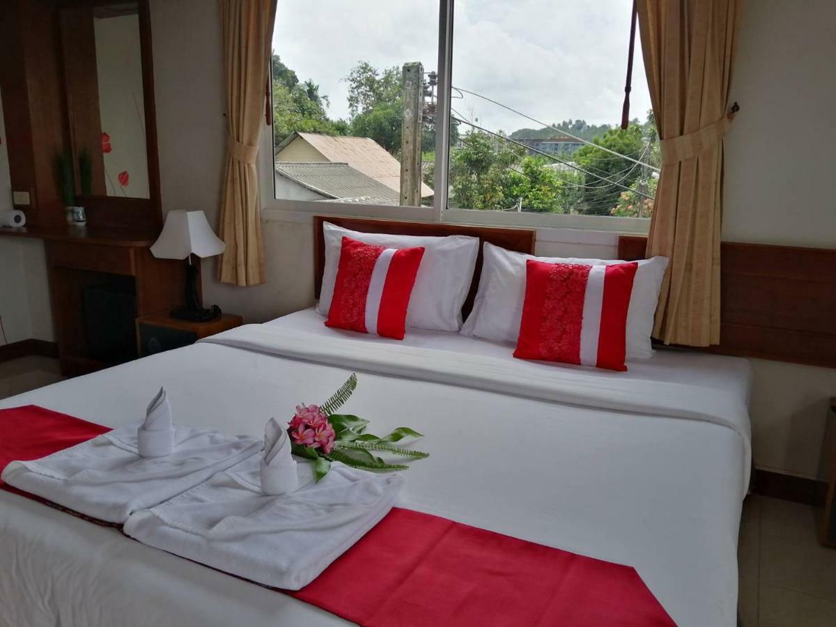 Baan Chayna Hotel Пляж Банг Тао Экстерьер фото