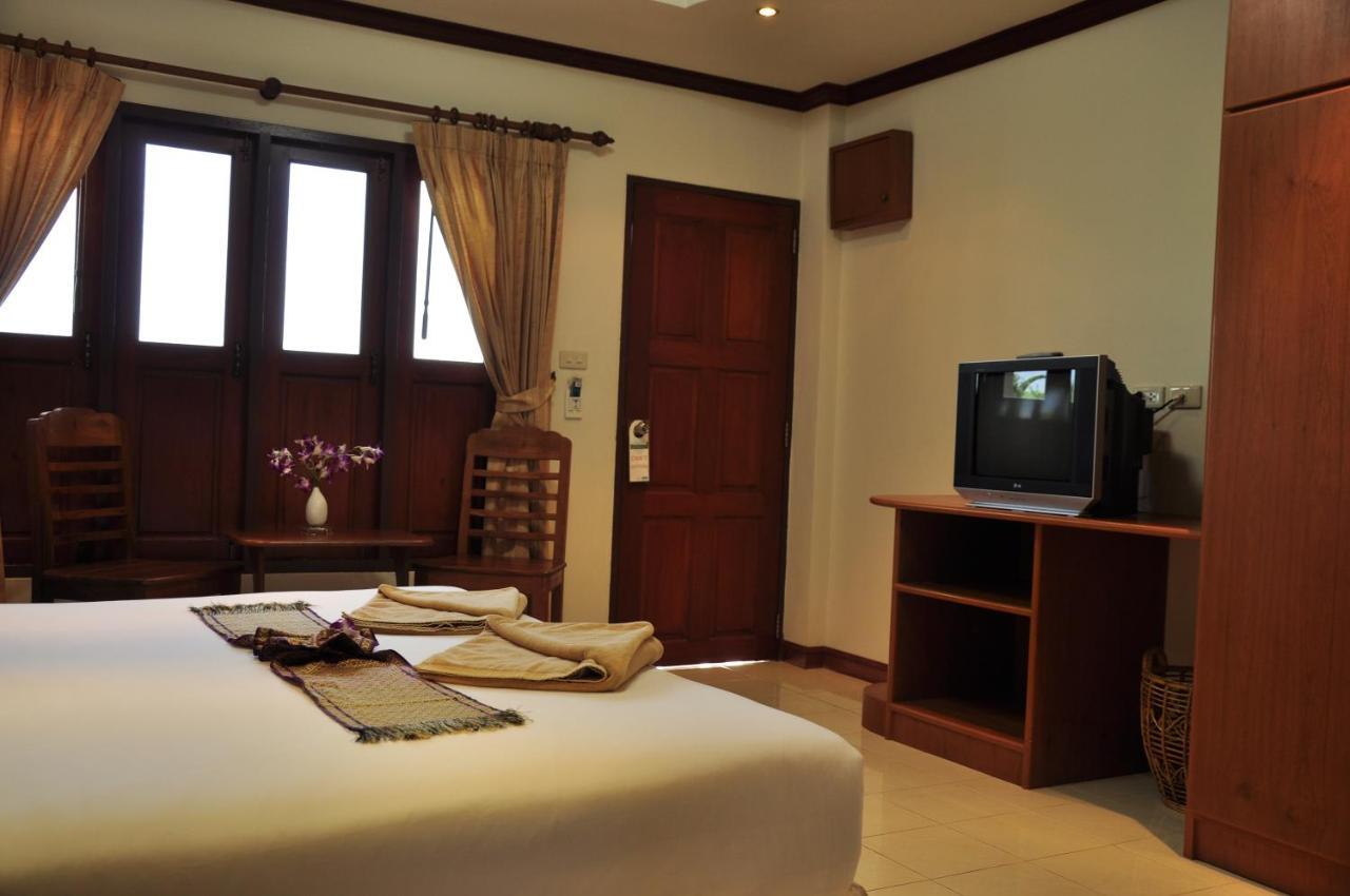 Baan Chayna Hotel Пляж Банг Тао Экстерьер фото