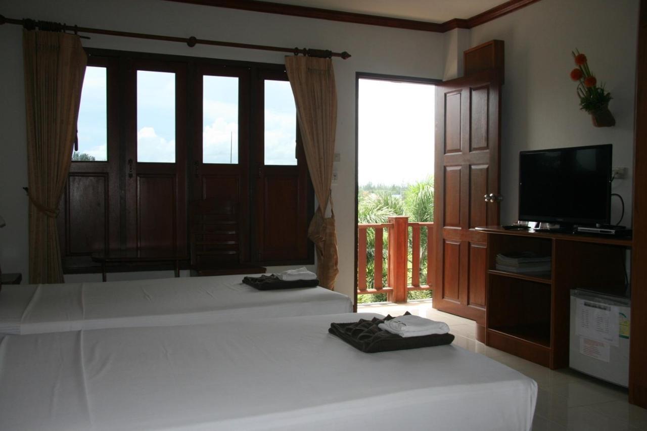 Baan Chayna Hotel Пляж Банг Тао Экстерьер фото